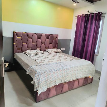 Hotel Dream Taj Family Rooms 200Mtr From Taj Mahal Агра Экстерьер фото